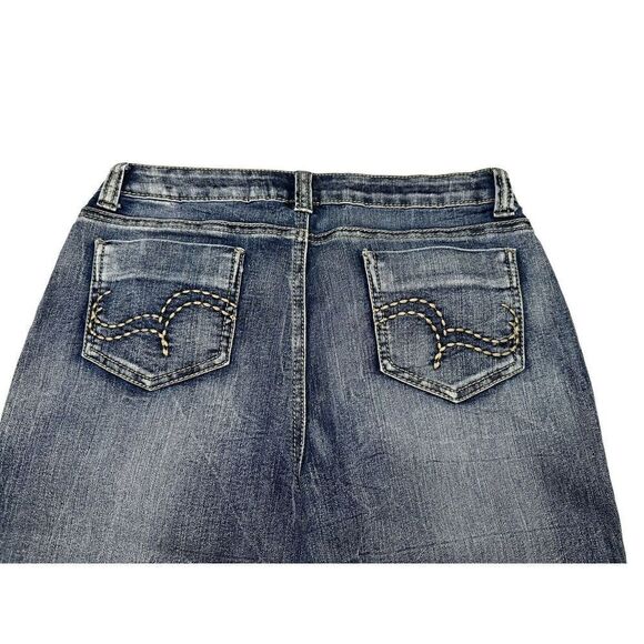 Cato Premium Classic Stretch Straight Leg Medium Wash Denim Blue Jeans Size 8 - Picture 4 of 10